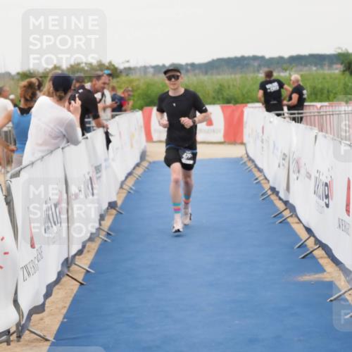 22.06.2025 - Viking Triathlon MichiJ http://msf.ph/oto/8076561 22.06.2025 16:02:26 Ziel 479 meine-sportfotos.de