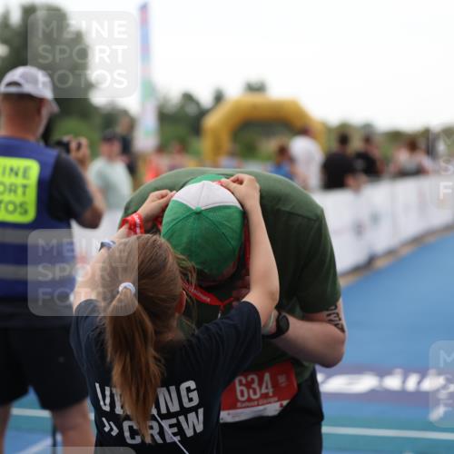 22.06.2025 - Viking Triathlon Yannick Fuchs http://msf.ph/oto/8076591 22.06.2025 16:23:25 Ziel 634 meine-sportfotos.de
