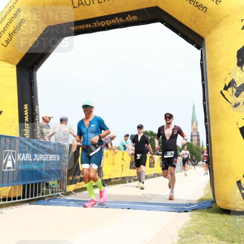 22.06.2025 - Viking Triathlon H.Heesch http://msf.ph/oto/8076603 22.06.2025 14:55:20 Laufen 23, 103, 388, 475 meine-sportfotos.de