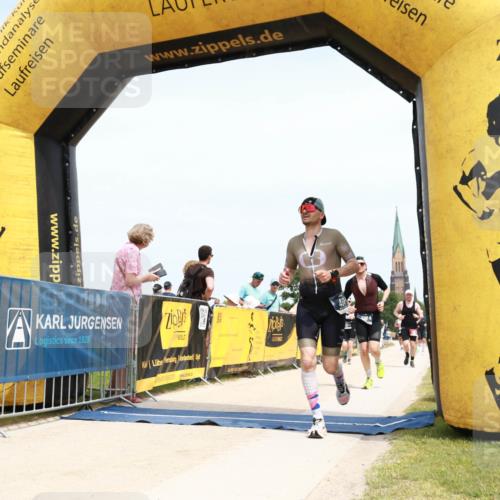 22.06.2025 - Viking Triathlon H.Heesch http://msf.ph/oto/8076608 22.06.2025 14:17:18 Laufen 115, 238, 388, 464 meine-sportfotos.de