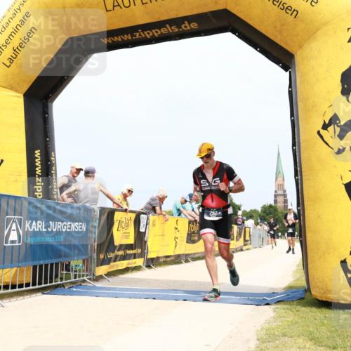22.06.2025 - Viking Triathlon H.Heesch http://msf.ph/oto/8076638 22.06.2025 14:55:26 Laufen 30, 103, 292, 388 meine-sportfotos.de