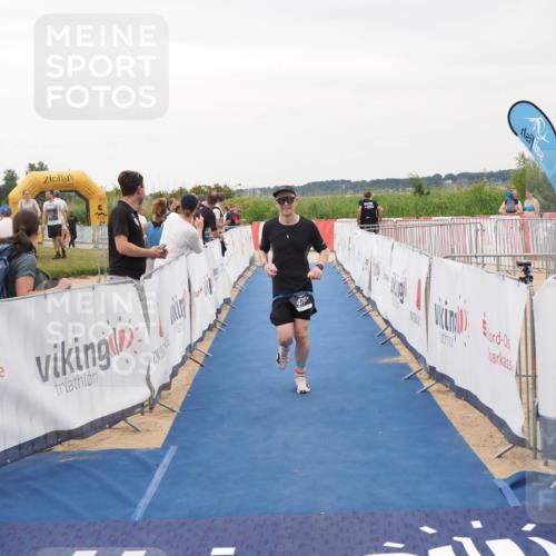 22.06.2025 - Viking Triathlon MichiJ http://msf.ph/oto/8076671 22.06.2025 16:02:27 Ziel 479 meine-sportfotos.de