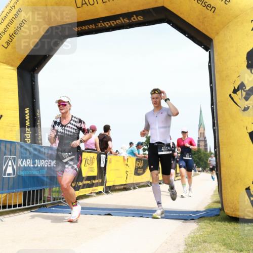22.06.2025 - Viking Triathlon H.Heesch http://msf.ph/oto/8076679 22.06.2025 14:17:39 Laufen 8, 309, 435, 473 meine-sportfotos.de