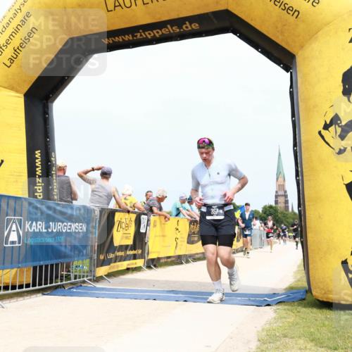 22.06.2025 - Viking Triathlon H.Heesch http://msf.ph/oto/8076697 22.06.2025 14:56:12 Laufen 357 meine-sportfotos.de