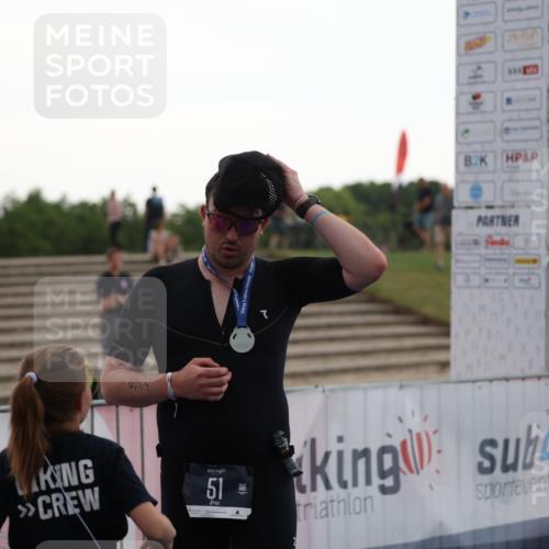 22.06.2025 - Viking Triathlon Yannick Fuchs http://msf.ph/oto/8076698 22.06.2025 16:24:40 Ziel  meine-sportfotos.de