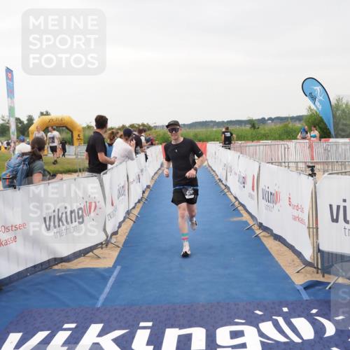 22.06.2025 - Viking Triathlon MichiJ http://msf.ph/oto/8076700 22.06.2025 16:02:27 Ziel 479 meine-sportfotos.de