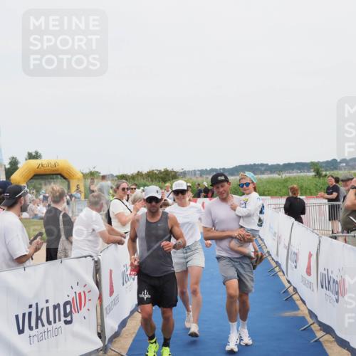 22.06.2025 - Viking Triathlon MichiJ http://msf.ph/oto/8076706 22.06.2025 14:34:03 Ziel 662 meine-sportfotos.de