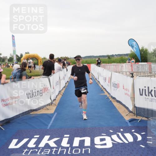 22.06.2025 - Viking Triathlon MichiJ http://msf.ph/oto/8076739 22.06.2025 16:02:28 Ziel 479 meine-sportfotos.de