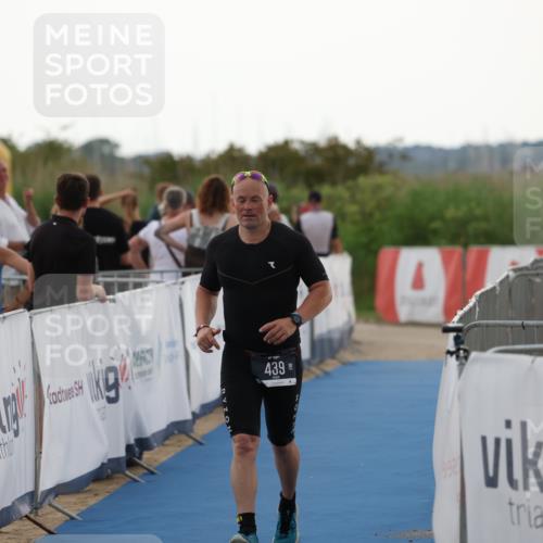 22.06.2025 - Viking Triathlon Yannick Fuchs http://msf.ph/oto/8076742 22.06.2025 16:25:23 Ziel 439 meine-sportfotos.de