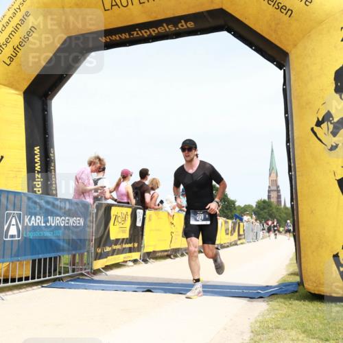 22.06.2025 - Viking Triathlon H.Heesch http://msf.ph/oto/8076751 22.06.2025 14:18:47 Laufen 100, 101, 271, 272, 617 meine-sportfotos.de