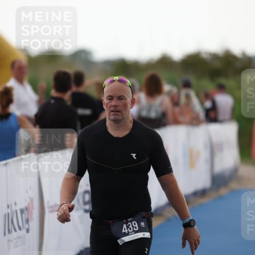 22.06.2025 - Viking Triathlon Yannick Fuchs http://msf.ph/oto/8076759 22.06.2025 16:25:25 Ziel 439 meine-sportfotos.de