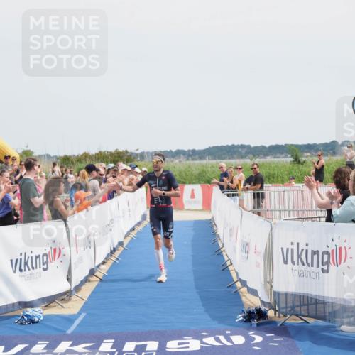 22.06.2025 - Viking Triathlon MichiJ http://msf.ph/oto/8076784 22.06.2025 14:03:23 Ziel 557 meine-sportfotos.de