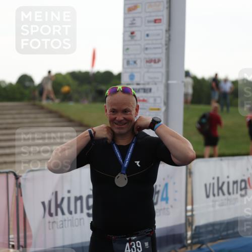 22.06.2025 - Viking Triathlon Yannick Fuchs http://msf.ph/oto/8076828 22.06.2025 16:25:34 Ziel  meine-sportfotos.de