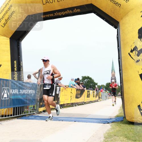 22.06.2025 - Viking Triathlon H.Heesch http://msf.ph/oto/8076838 22.06.2025 14:58:02 Laufen 480, 511 meine-sportfotos.de