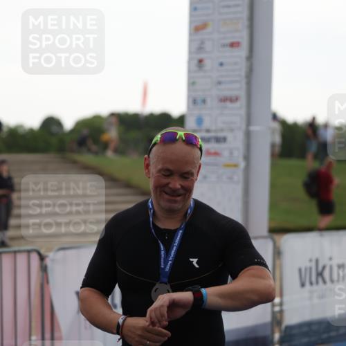 22.06.2025 - Viking Triathlon Yannick Fuchs http://msf.ph/oto/8076839 22.06.2025 16:25:36 Ziel 166 meine-sportfotos.de