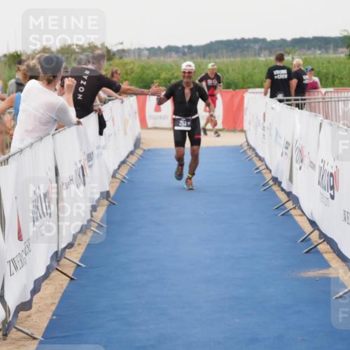 22.06.2025 - Viking Triathlon MichiJ http://msf.ph/oto/8076843 22.06.2025 16:02:35 Ziel 283 meine-sportfotos.de