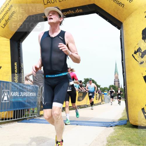 22.06.2025 - Viking Triathlon H.Heesch http://msf.ph/oto/8076856 22.06.2025 14:58:27 Laufen 346, 471, 472 meine-sportfotos.de