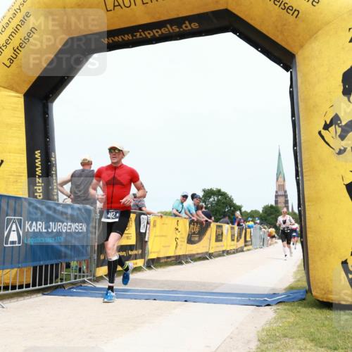 22.06.2025 - Viking Triathlon H.Heesch http://msf.ph/oto/8076904 22.06.2025 14:58:58 Laufen 137, 325, 482 meine-sportfotos.de