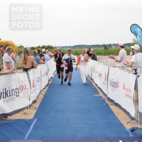 22.06.2025 - Viking Triathlon MichiJ http://msf.ph/oto/8076941 22.06.2025 15:54:43 Ziel 627 meine-sportfotos.de