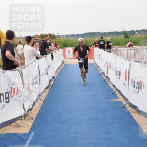 22.06.2025 - Viking Triathlon MichiJ http://msf.ph/oto/8076943 22.06.2025 16:02:36 Ziel 283 meine-sportfotos.de