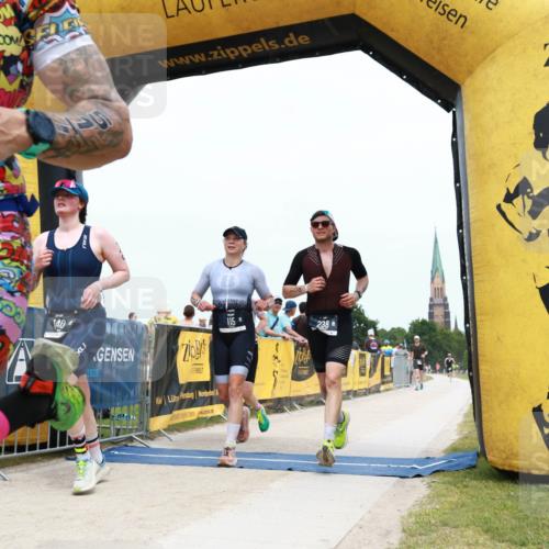 22.06.2025 - Viking Triathlon H.Heesch http://msf.ph/oto/8076972 22.06.2025 14:59:55 Laufen 115, 140, 182, 238, 517, 548 meine-sportfotos.de