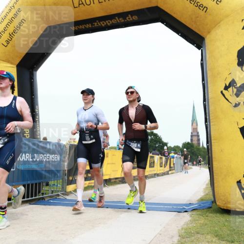 22.06.2025 - Viking Triathlon H.Heesch http://msf.ph/oto/8076980 22.06.2025 14:59:55 Laufen 115, 140, 182, 238, 517, 548 meine-sportfotos.de