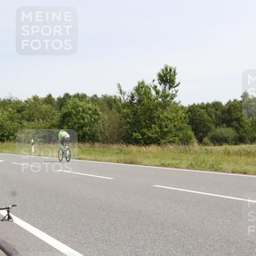 22.06.2025 - Viking Triathlon Yannick Fuchs http://msf.ph/oto/8076989 22.06.2025 12:00:15 Radfahren 68, 261, 263, 268, 494, 514 meine-sportfotos.de