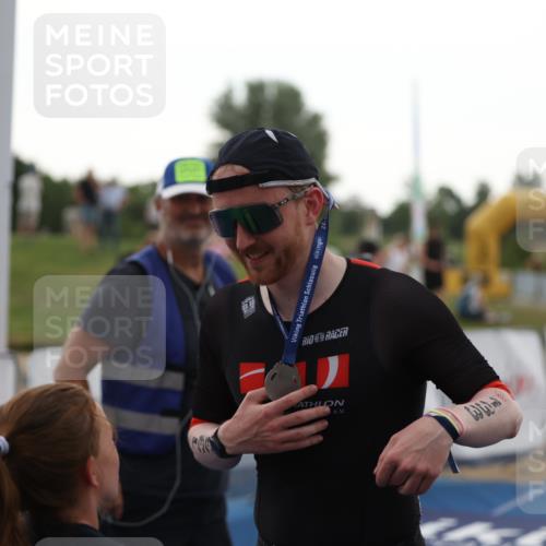 22.06.2025 - Viking Triathlon Yannick Fuchs http://msf.ph/oto/8077037 22.06.2025 16:25:55 Ziel  meine-sportfotos.de