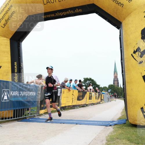 22.06.2025 - Viking Triathlon H.Heesch http://msf.ph/oto/8077063 22.06.2025 15:01:17 Laufen 86, 635 meine-sportfotos.de