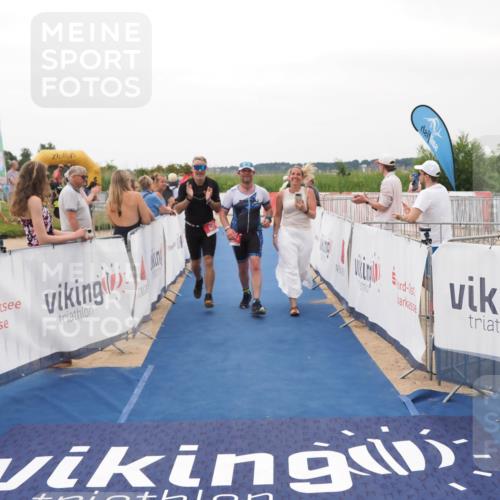 22.06.2025 - Viking Triathlon MichiJ http://msf.ph/oto/8077085 22.06.2025 15:54:45 Ziel 627 meine-sportfotos.de