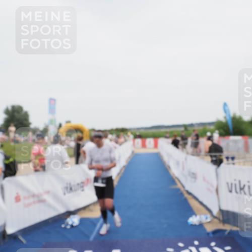 22.06.2025 - Viking Triathlon MichiJ http://msf.ph/oto/8077098 22.06.2025 14:34:29 Ziel 99 meine-sportfotos.de
