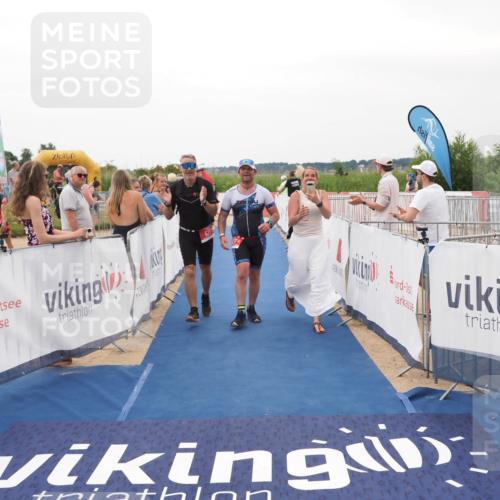 22.06.2025 - Viking Triathlon MichiJ http://msf.ph/oto/8077126 22.06.2025 15:54:45 Ziel 627 meine-sportfotos.de