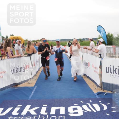 22.06.2025 - Viking Triathlon MichiJ http://msf.ph/oto/8077143 22.06.2025 15:54:45 Ziel 627 meine-sportfotos.de