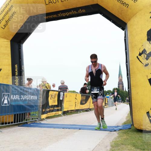 22.06.2025 - Viking Triathlon H.Heesch http://msf.ph/oto/8077202 22.06.2025 15:04:13 Laufen 255, 550 meine-sportfotos.de