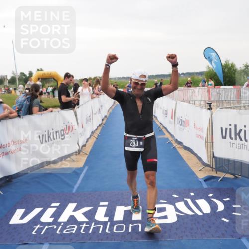 22.06.2025 - Viking Triathlon MichiJ http://msf.ph/oto/8077225 22.06.2025 16:02:39 Ziel 102, 283 meine-sportfotos.de