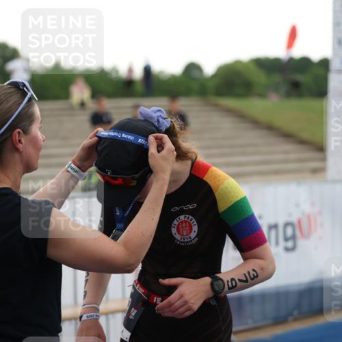 22.06.2025 - Viking Triathlon Yannick Fuchs http://msf.ph/oto/8077272 22.06.2025 16:26:53 Ziel  meine-sportfotos.de