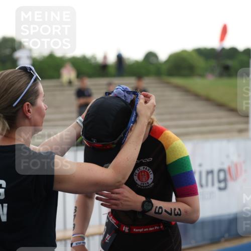 22.06.2025 - Viking Triathlon Yannick Fuchs http://msf.ph/oto/8077275 22.06.2025 16:26:53 Ziel  meine-sportfotos.de