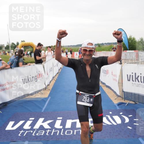 22.06.2025 - Viking Triathlon MichiJ http://msf.ph/oto/8077279 22.06.2025 16:02:40 Ziel 102, 283 meine-sportfotos.de