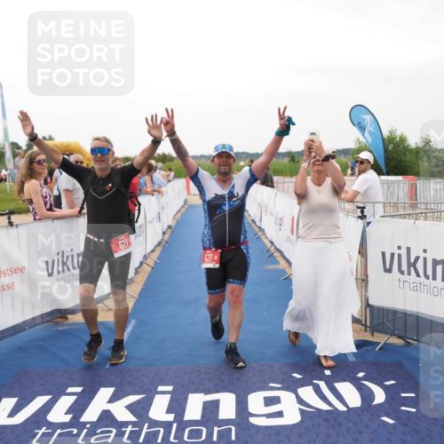 22.06.2025 - Viking Triathlon MichiJ http://msf.ph/oto/8077282 22.06.2025 15:54:47 Ziel 530, 627 meine-sportfotos.de