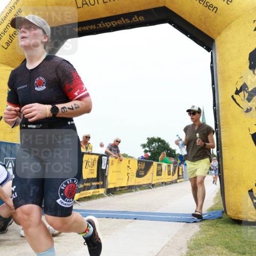 22.06.2025 - Viking Triathlon H.Heesch http://msf.ph/oto/8077285 22.06.2025 15:05:13 Laufen 476 meine-sportfotos.de
