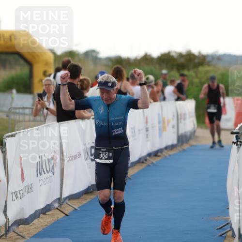 22.06.2025 - Viking Triathlon Yannick Fuchs http://msf.ph/oto/8077298 22.06.2025 16:27:24 Ziel 308, 363 meine-sportfotos.de