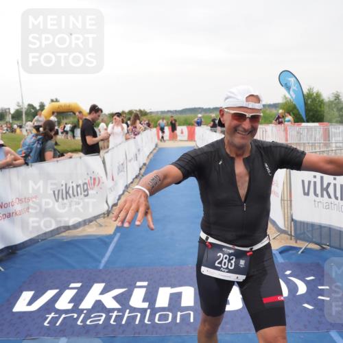 22.06.2025 - Viking Triathlon MichiJ http://msf.ph/oto/8077308 22.06.2025 16:02:40 Ziel 102, 283 meine-sportfotos.de