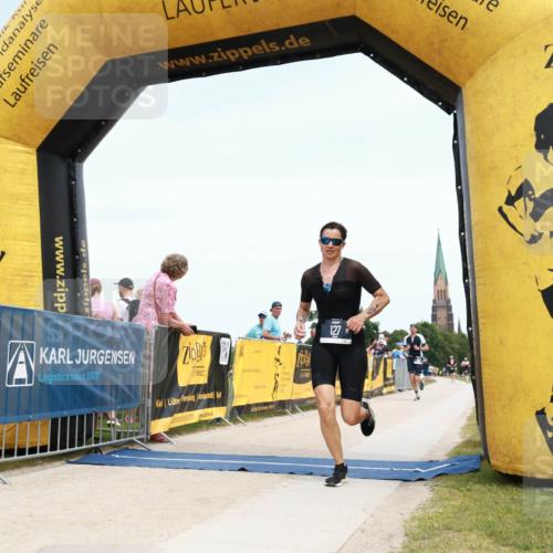 22.06.2025 - Viking Triathlon H.Heesch http://msf.ph/oto/8077316 22.06.2025 14:25:59 Laufen 127 meine-sportfotos.de