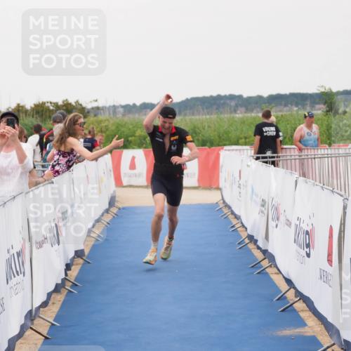22.06.2025 - Viking Triathlon MichiJ http://msf.ph/oto/8077365 22.06.2025 16:02:45 Ziel 102 meine-sportfotos.de