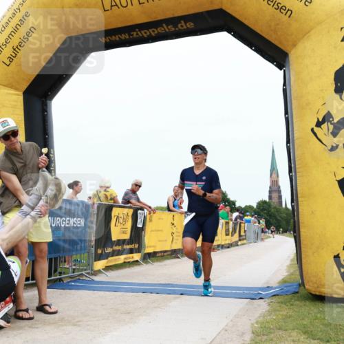 22.06.2025 - Viking Triathlon H.Heesch http://msf.ph/oto/8077373 22.06.2025 15:05:49 Laufen 301 meine-sportfotos.de