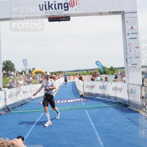 22.06.2025 - Viking Triathlon MichiJ http://msf.ph/oto/8077385 22.06.2025 14:04:19 Ziel 1, 414 meine-sportfotos.de