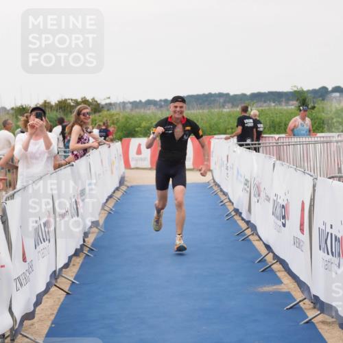 22.06.2025 - Viking Triathlon MichiJ http://msf.ph/oto/8077402 22.06.2025 16:02:45 Ziel 102 meine-sportfotos.de
