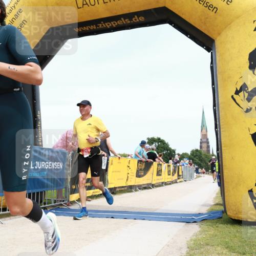 22.06.2025 - Viking Triathlon H.Heesch http://msf.ph/oto/8077417 22.06.2025 14:27:16 Laufen 20, 652 meine-sportfotos.de