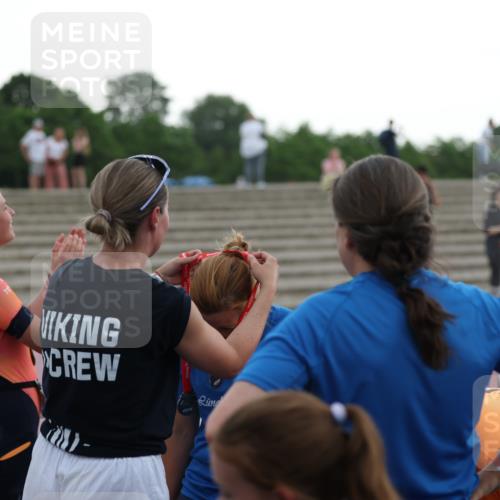 22.06.2025 - Viking Triathlon Yannick Fuchs http://msf.ph/oto/8077459 22.06.2025 16:28:01 Ziel  meine-sportfotos.de