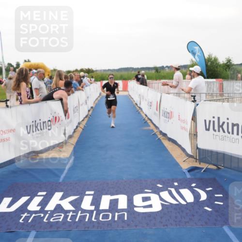 22.06.2025 - Viking Triathlon MichiJ http://msf.ph/oto/8077470 22.06.2025 15:54:52 Ziel 530, 627 meine-sportfotos.de